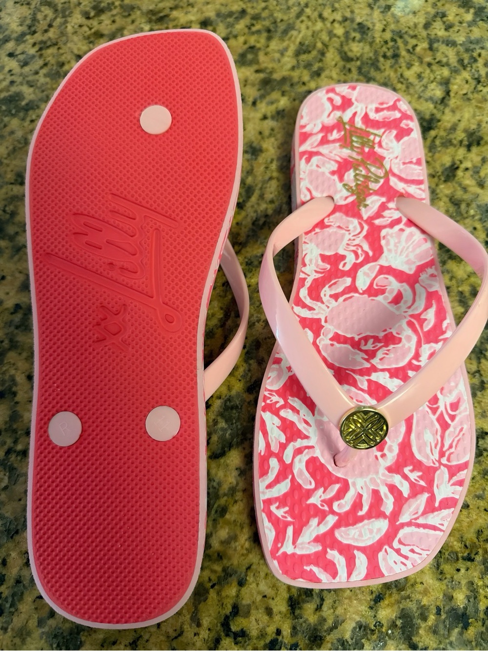 Lily Pulitzer Sandsational Square Toe Flip Flops. - Picture 4 of 4